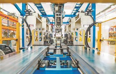 車間“靜悄悄” “云端”很熱鬧 無錫“互聯網+先進制造業”沖浪數字經濟新藍海